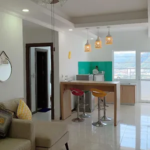 Beach Apartment Нячанг